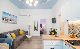 Old Town Top Spot Apartments